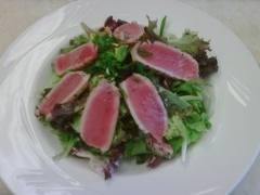 seared tuna salad